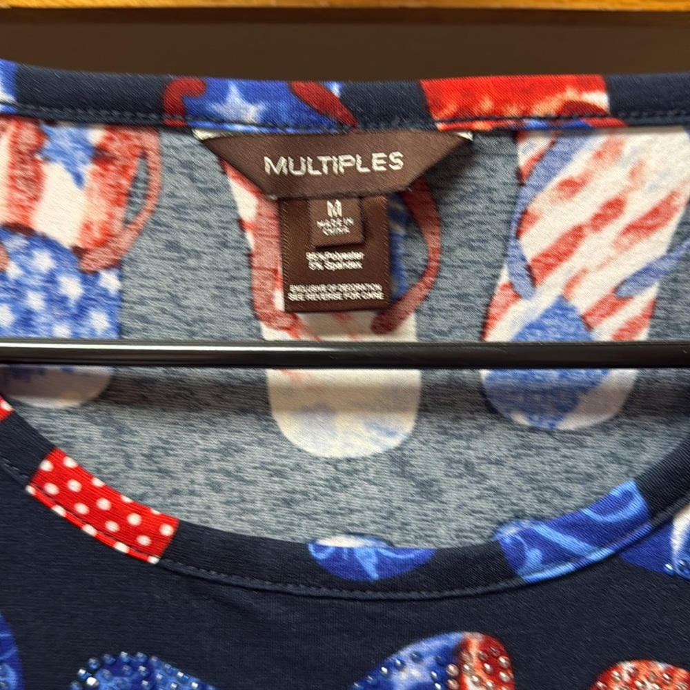 Lularoe Patriotic Flip Flop Top - Picture 2 of 3